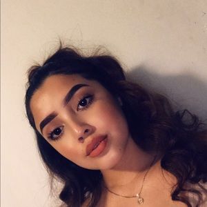 Meet your Posher, Marisol